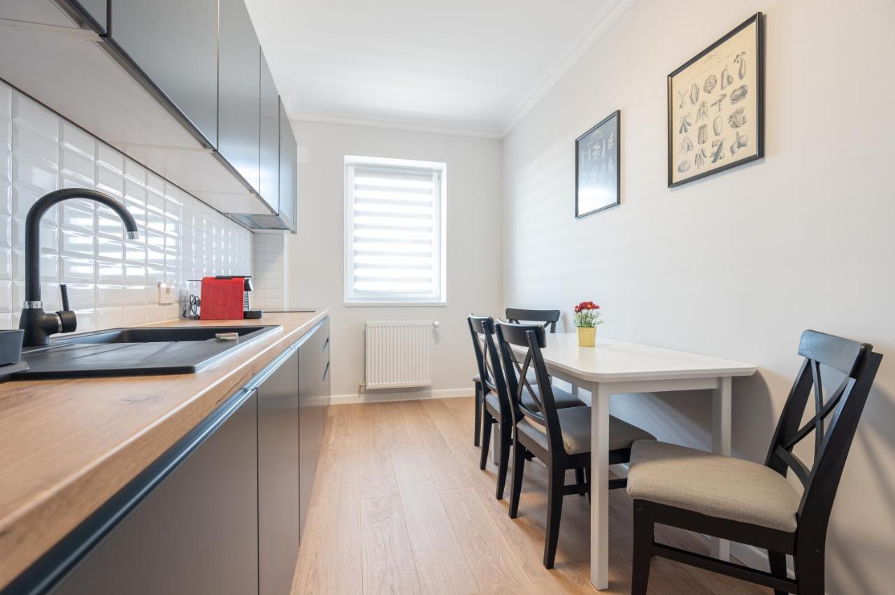 Apartamento Lilla Flats Oradea Exterior foto