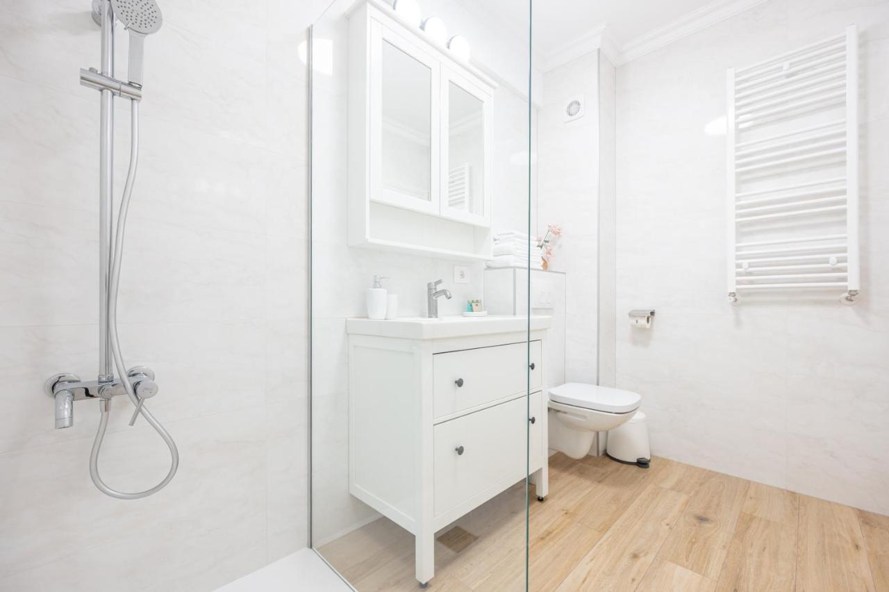 Apartamento Lilla Flats Oradea Exterior foto