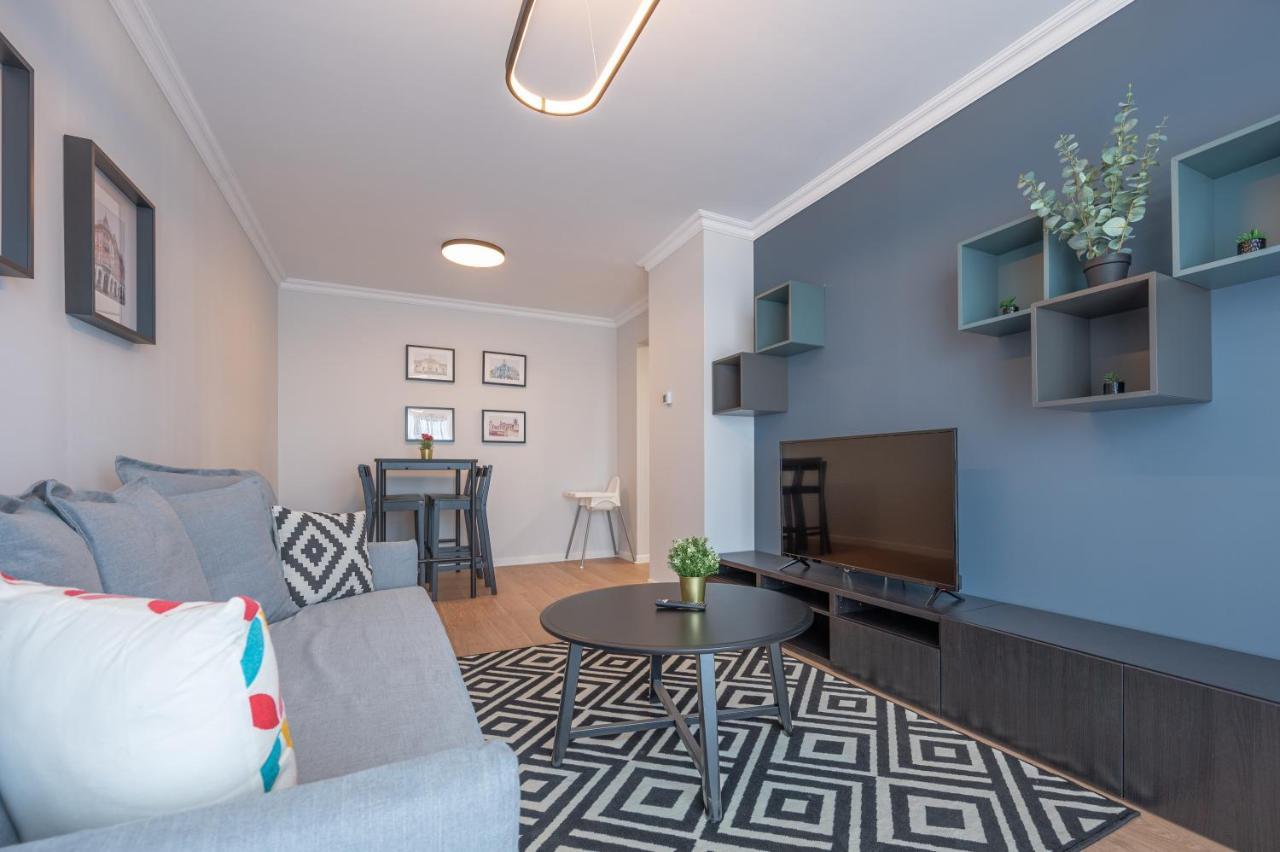 Apartamento Lilla Flats Oradea Habitación foto