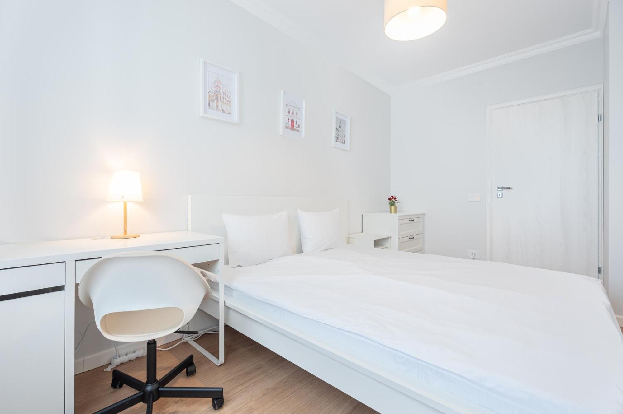 Apartamento Lilla Flats Oradea Habitación foto